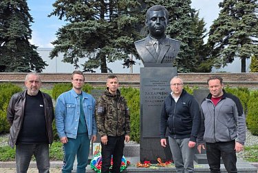 Максим Щепинов побывал на передовой